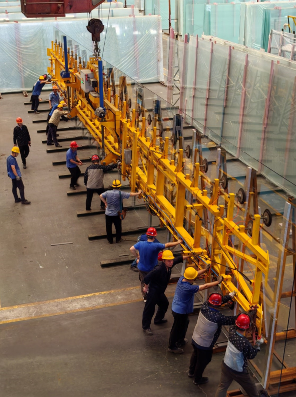 ���󳬺���