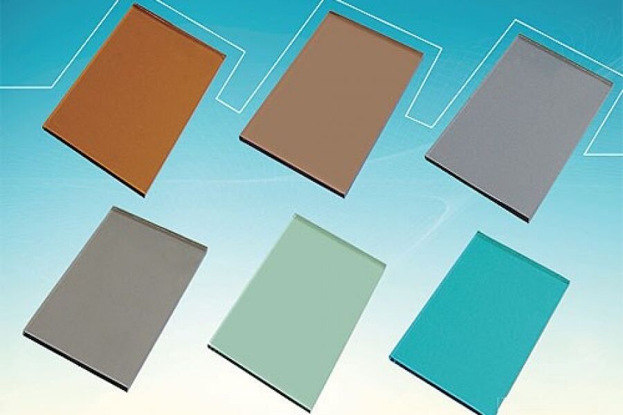 ��ɫ����